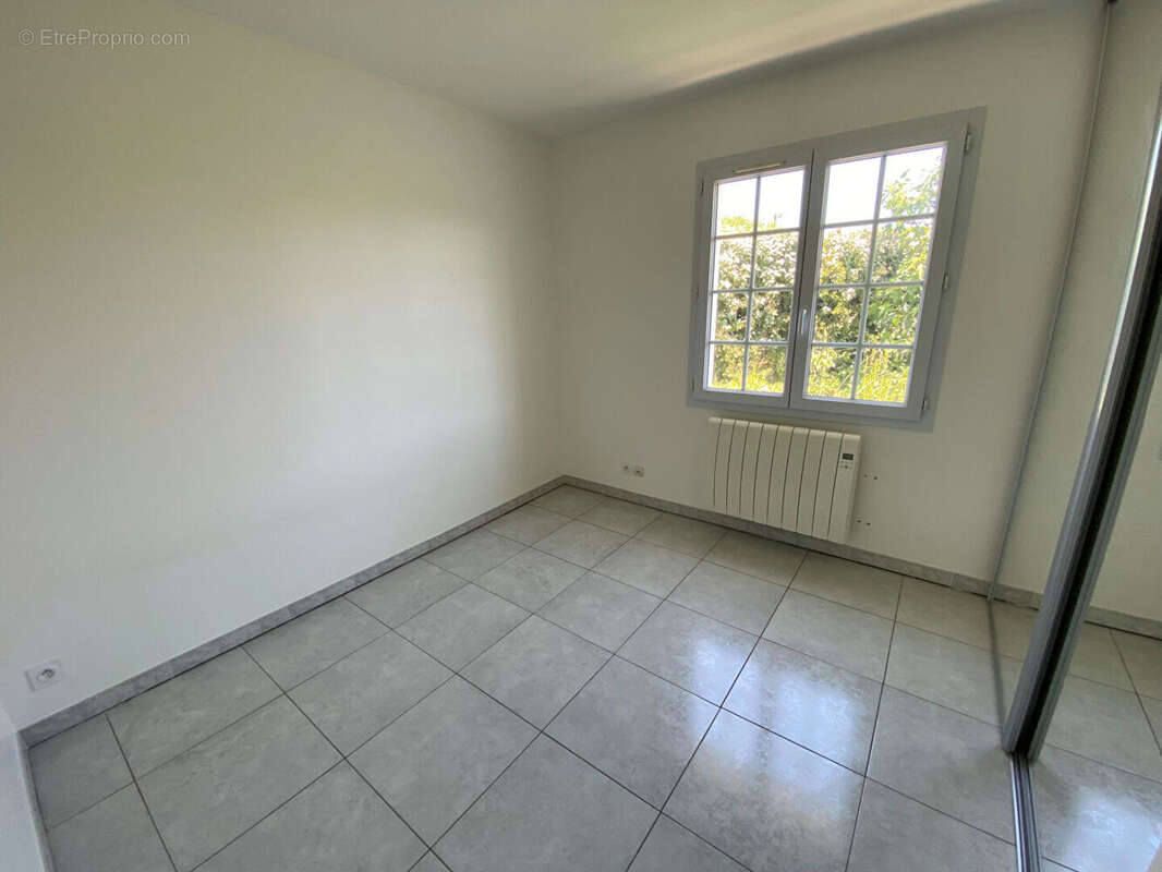 Maison à LA BREE-LES-BAINS