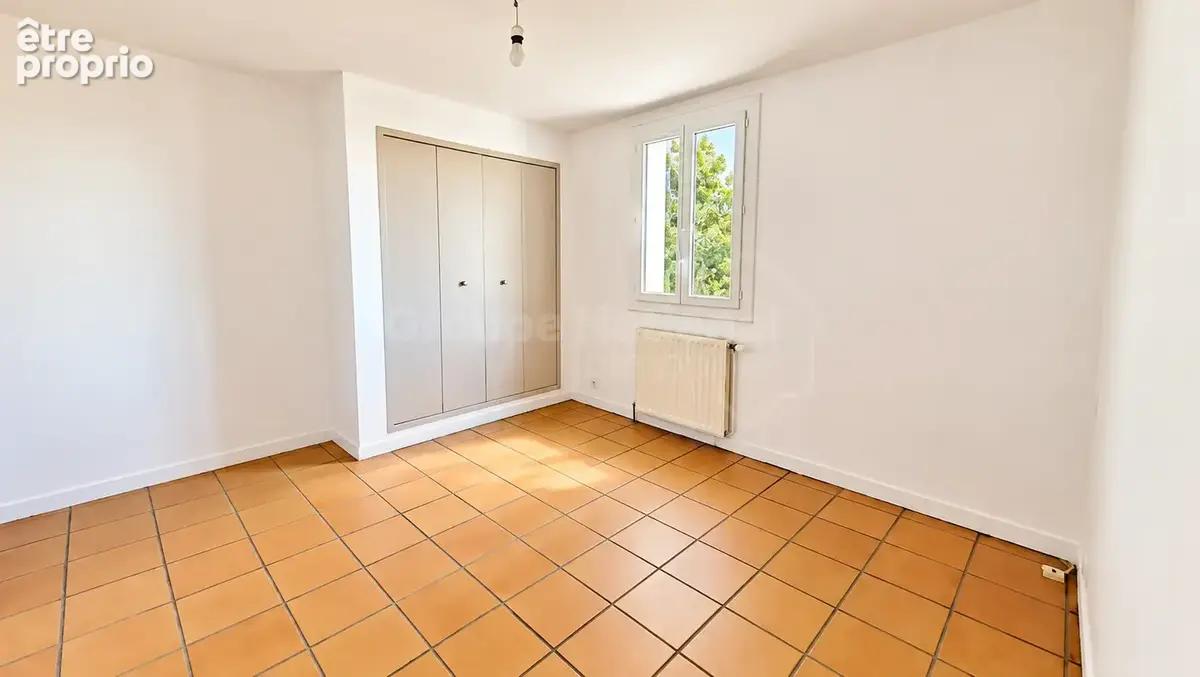 Maison 4 pièces 119 m² à vendre à Orange (84100) - photo 7