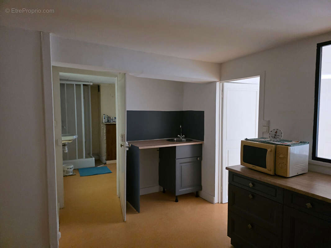 Appartement à MIRECOURT