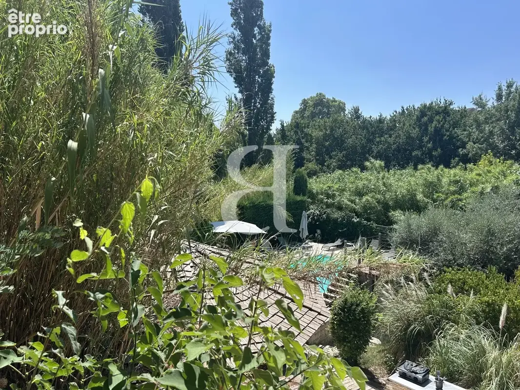 Maison 10 pièces 370 m² à vendre à Nyons (26110) - photo 3