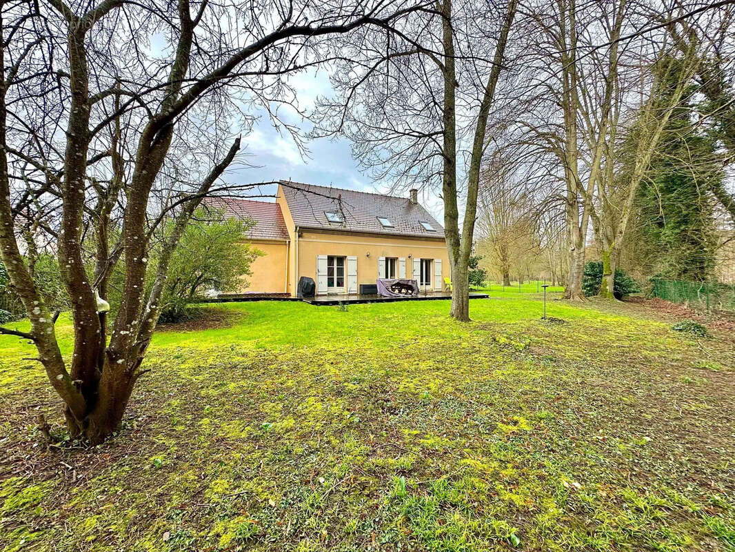Maison à LES ALLUETS-LE-ROI