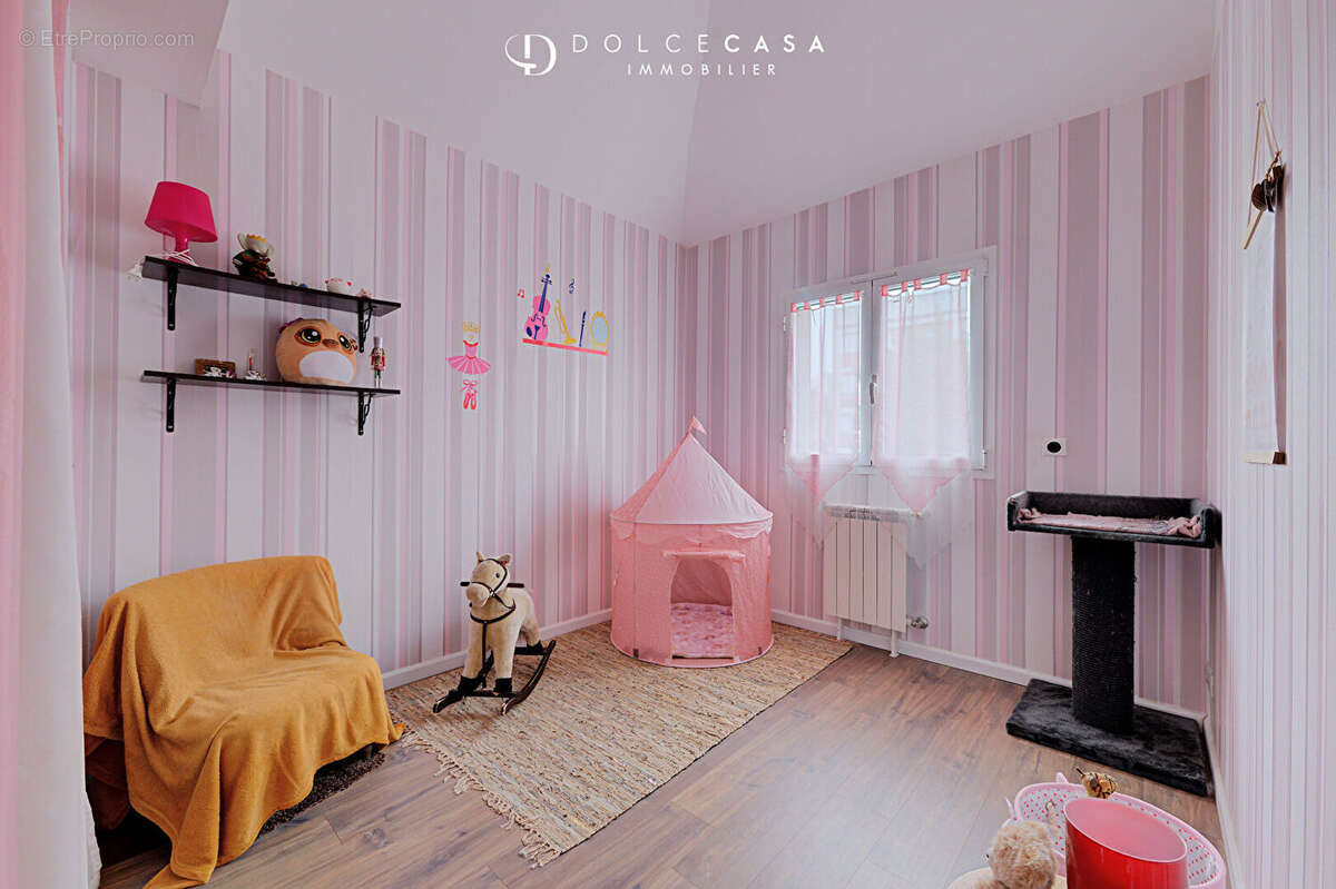 Maison à LE PERREUX-SUR-MARNE