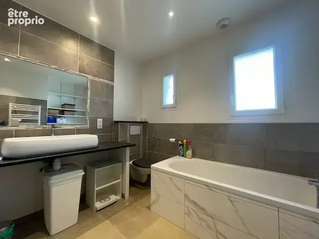 VILLA T5 avec garage et piscine - photo 7