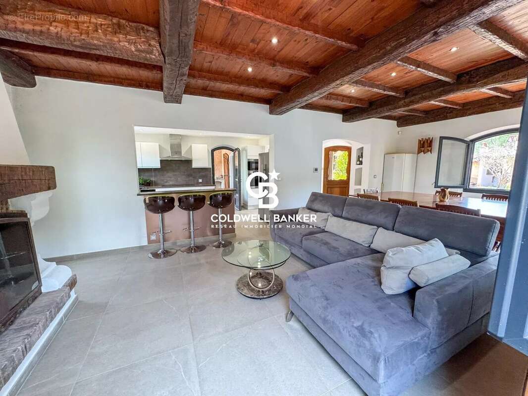 Maison à PIERREFEU-DU-VAR