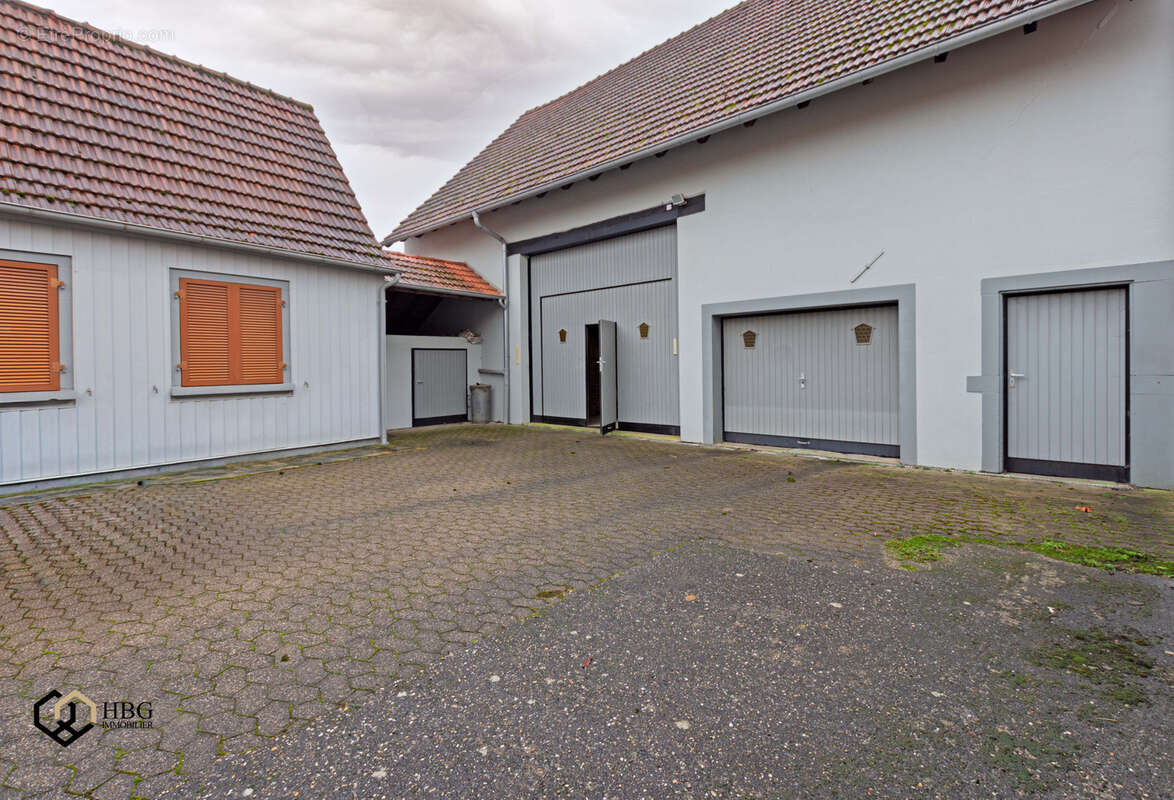 Maison à SURBOURG