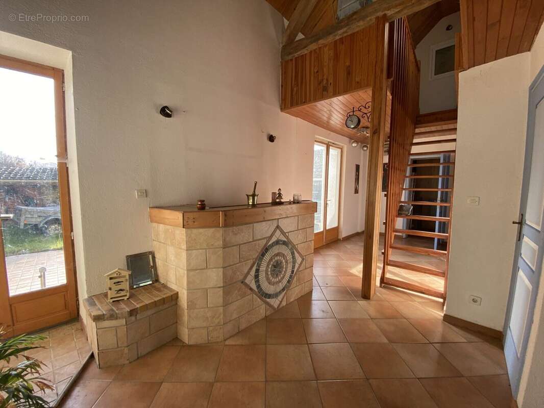 Maison à AULNAY-LA-RIVIERE