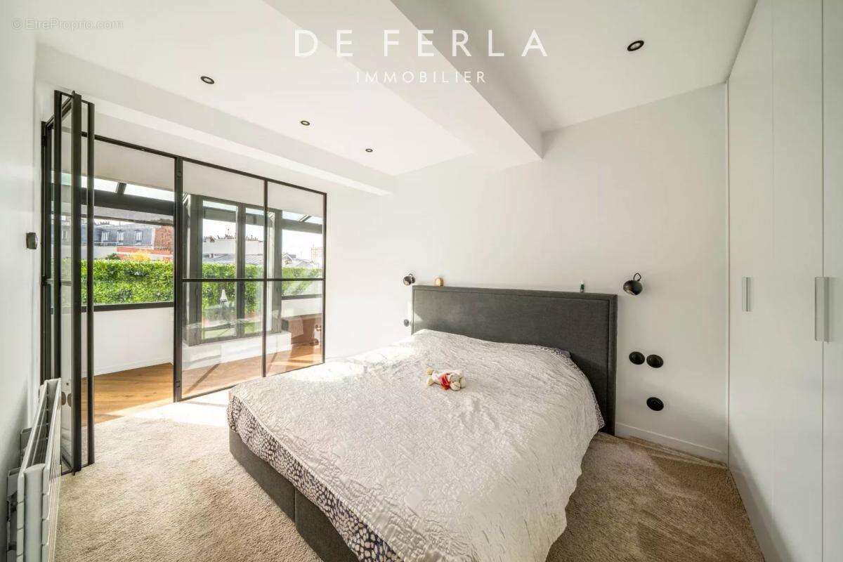 Appartement à PARIS-19E