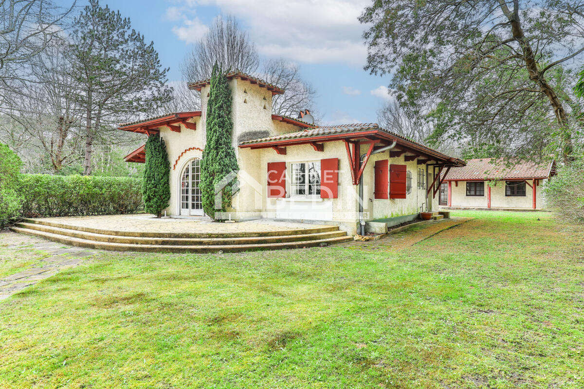 Maison à PARENTIS-EN-BORN