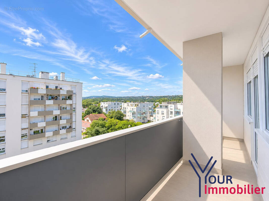 Appartement à VAULX-EN-VELIN