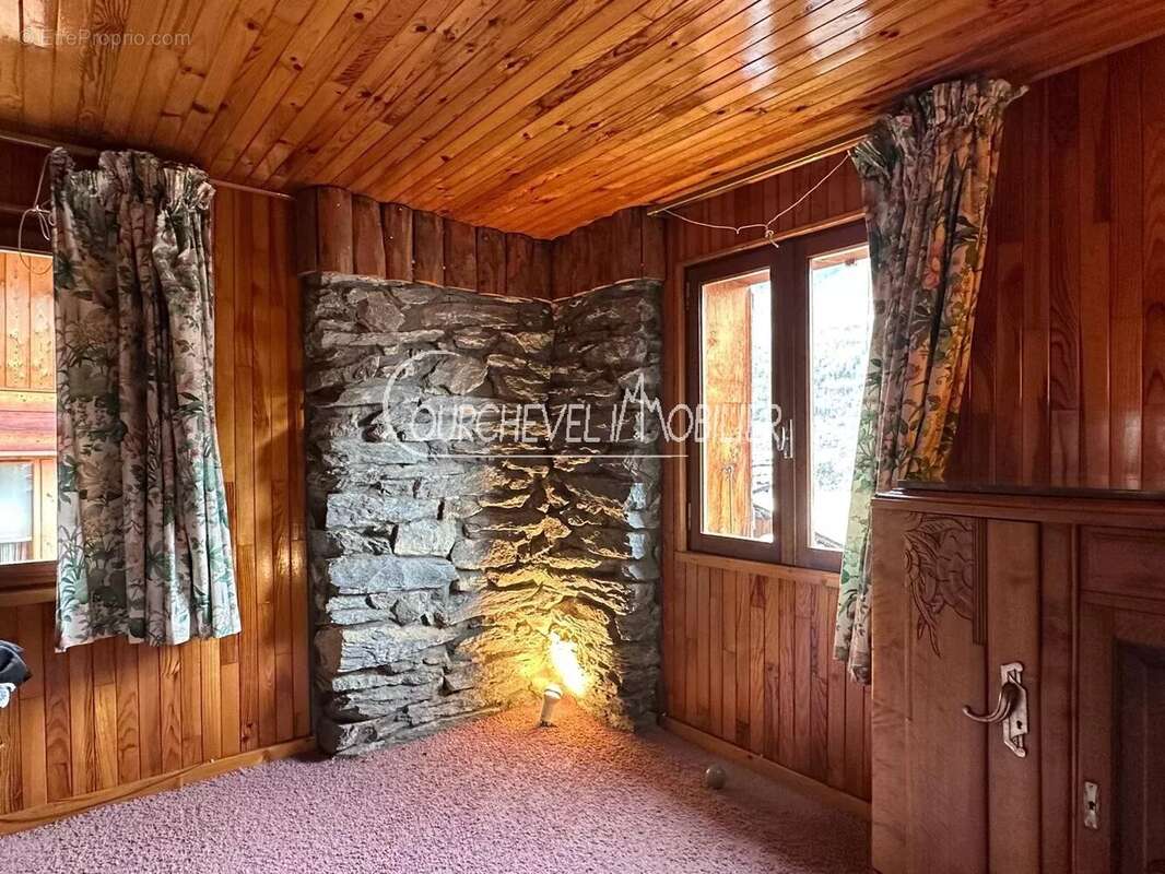 Maison à LA PERRIERE