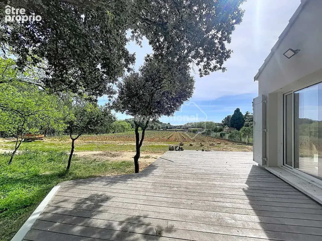 Maison avec studio indépendant et hangar agricole - UCHAUX - photo 3