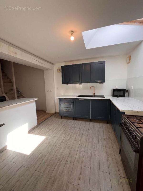 Maison 80 m² à Louvroil  - photo 5