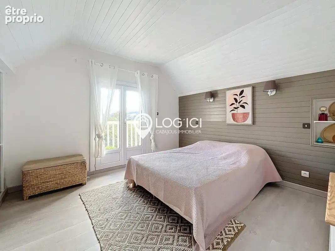 ASSON - Vente Maison T6 avec piscine sur 2 hectares - photo 13
