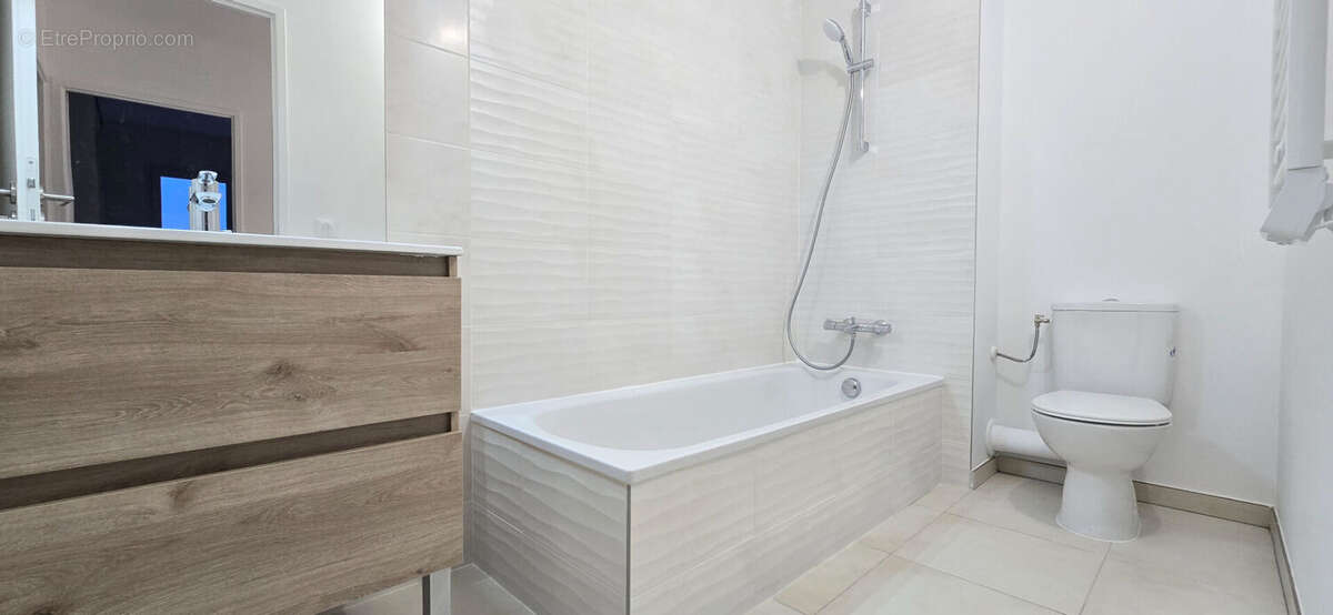 Maison à AURIBEAU-SUR-SIAGNE