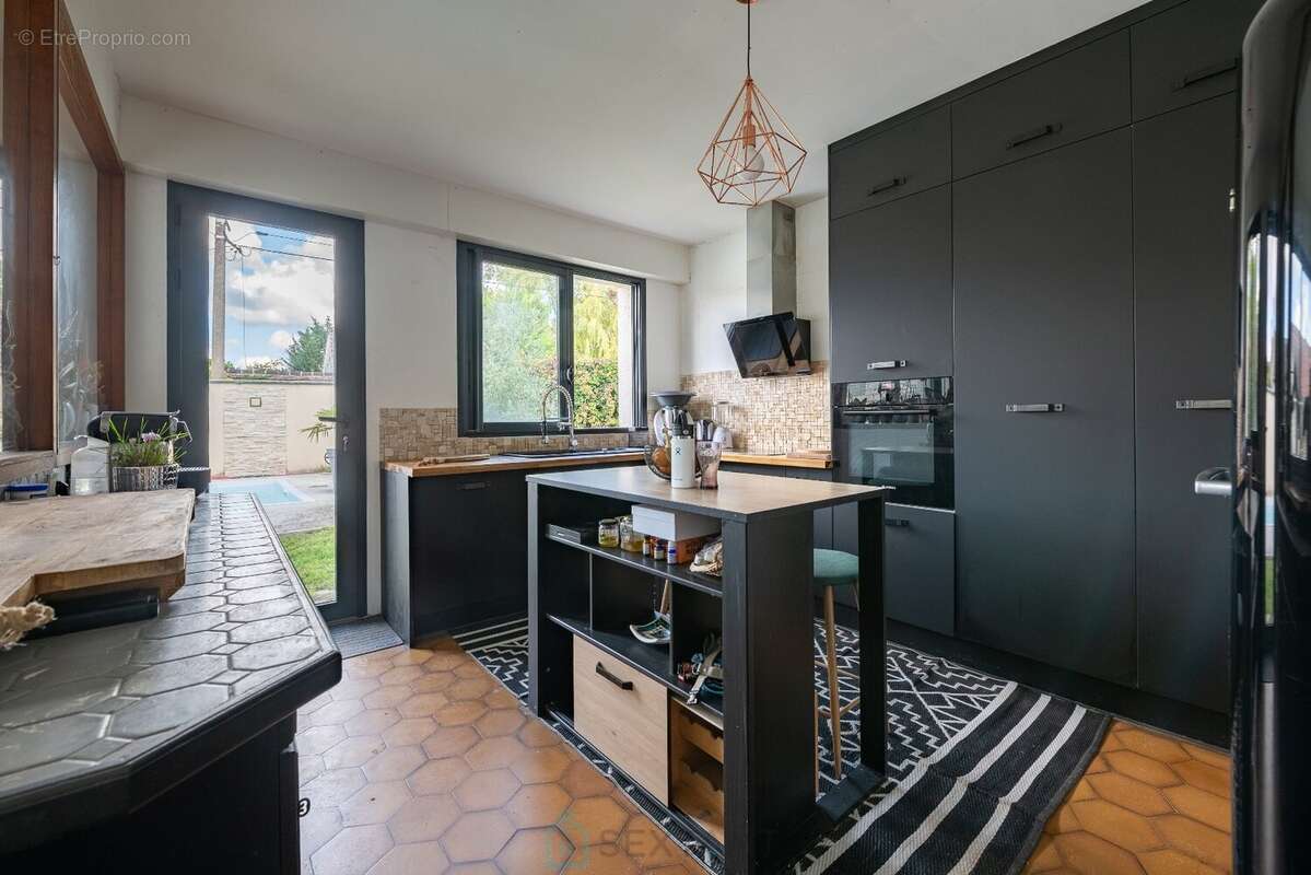 Maison à FONTAINEBLEAU