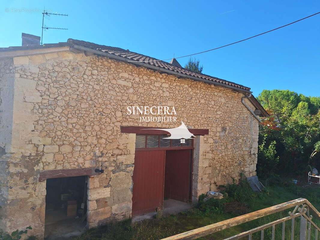 Maison à SAINT-MEARD-DE-DRONE