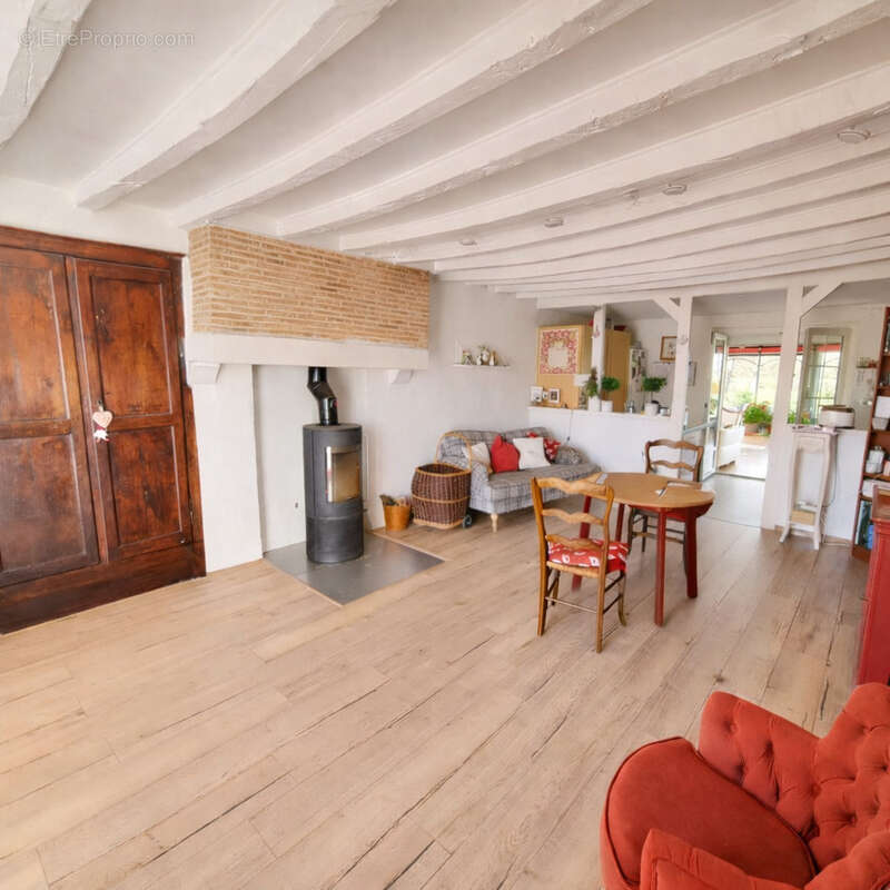 Maison d'habitation en excellent état ! - photo 7