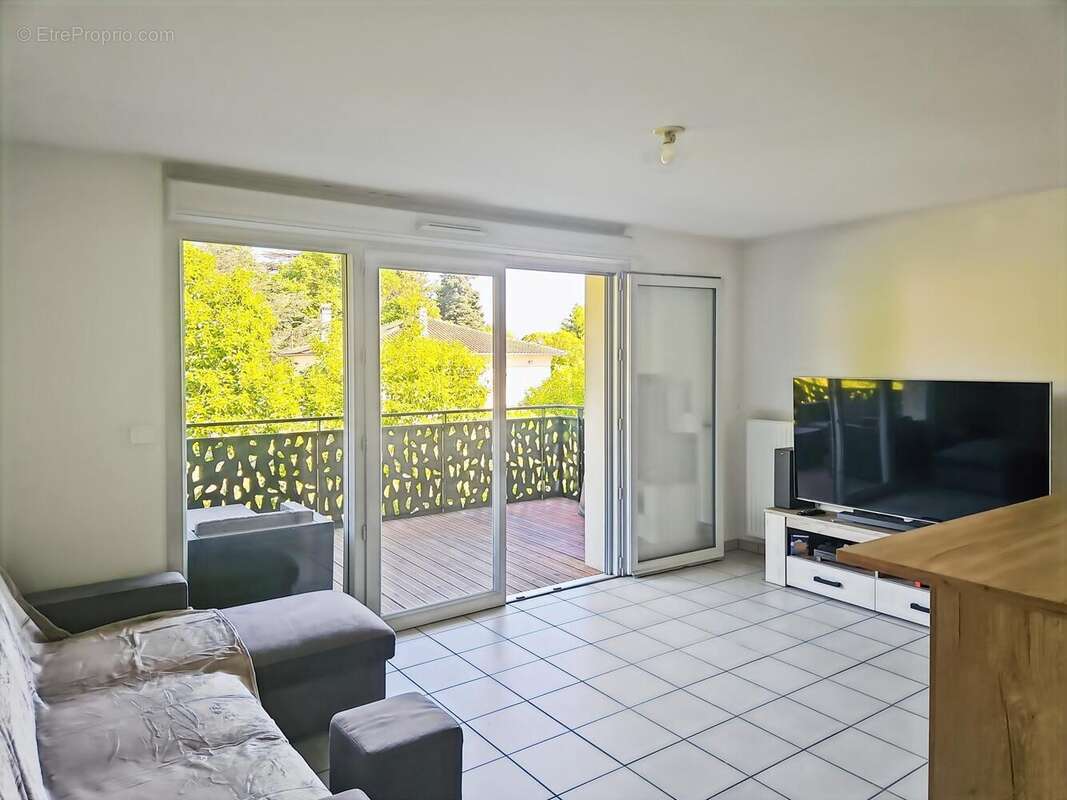 Photo 3 - Appartement à RAMONVILLE-SAINT-AGNE