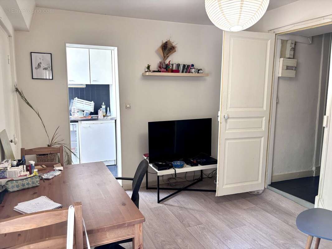 Appartement 27 m² à Dijon  - photo 2