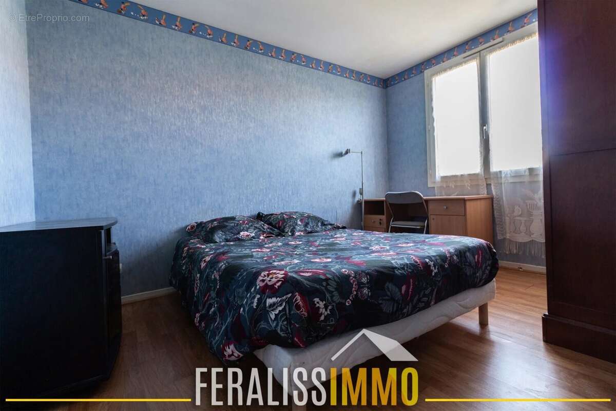 Maison à COURDIMANCHE