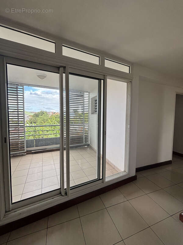 Appartement à SAINT-DENIS