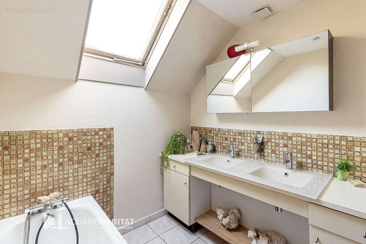 Maison à VILLENEUVE-D&#039;ASCQ