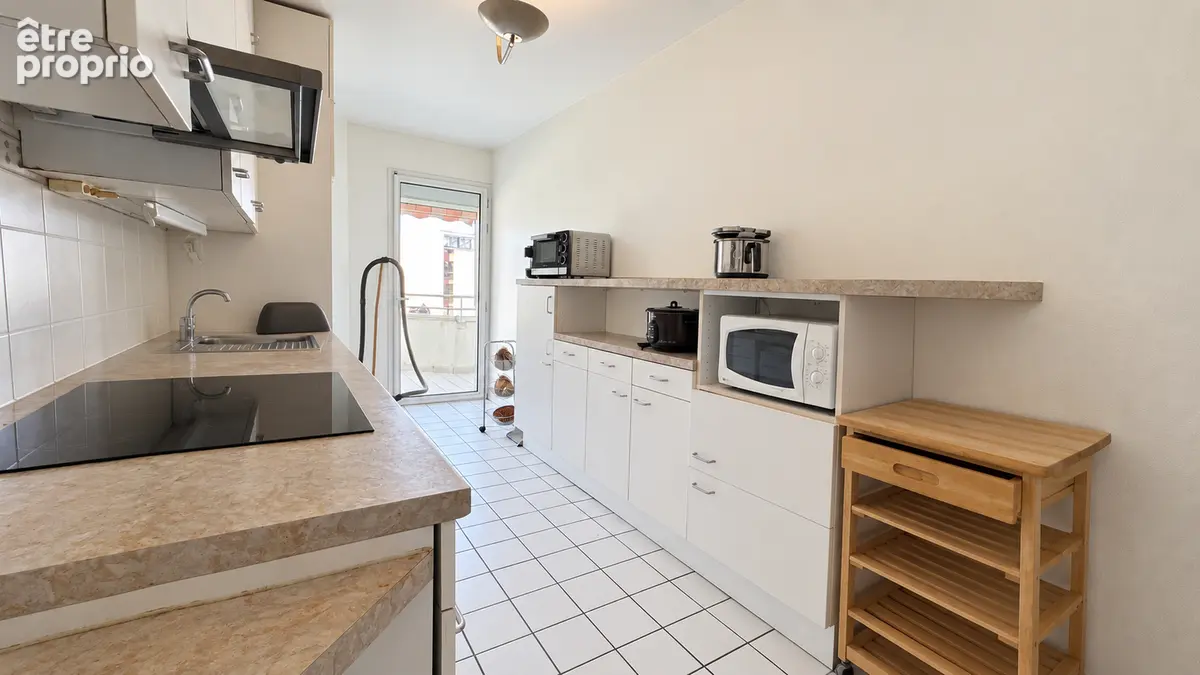 Appartement T5 -131m2 - Centre Ville - photo 6