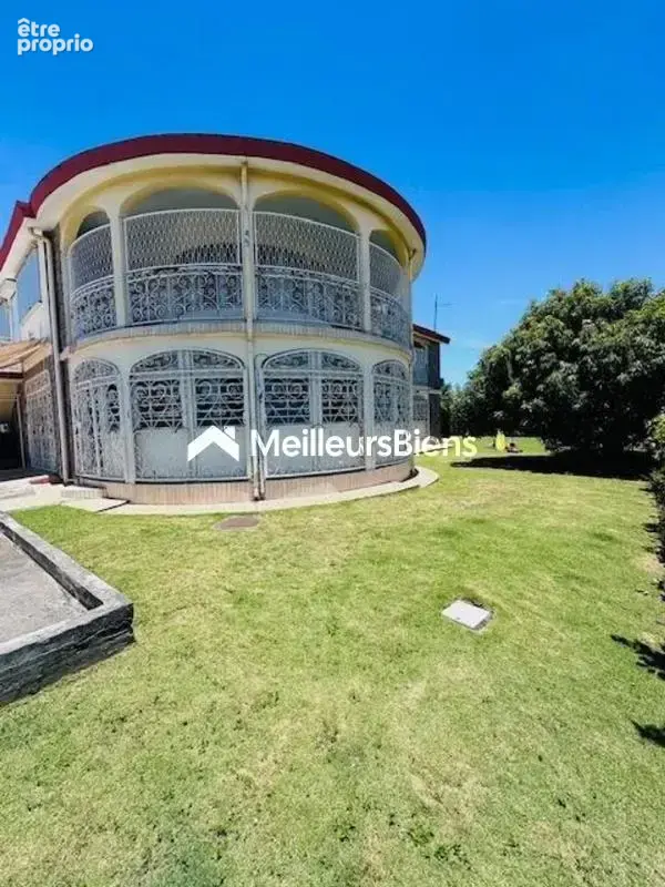 Maison à BAIE-MAHAULT