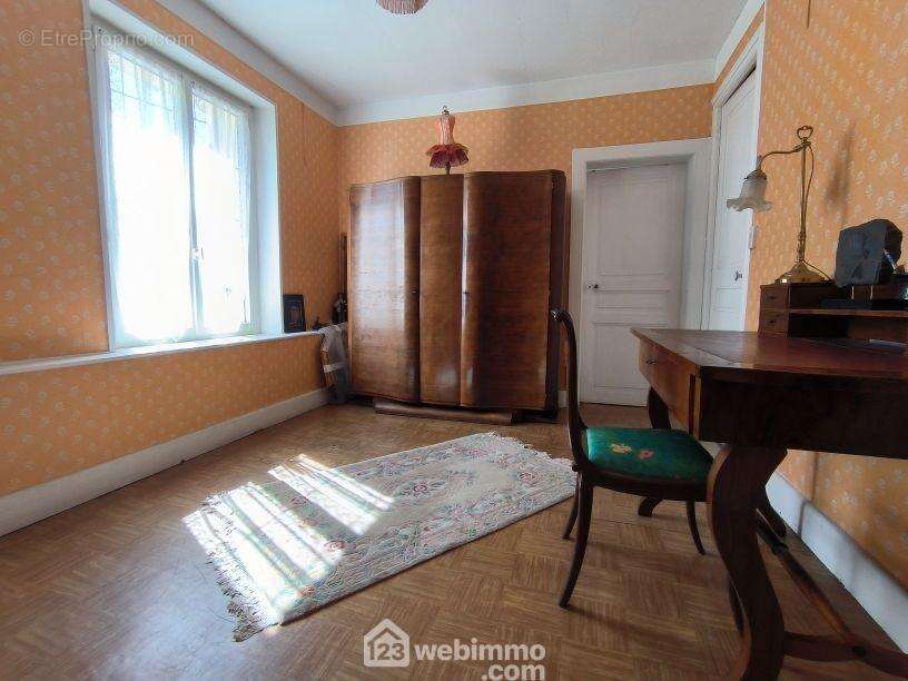 Une troisième chambre de 12 m², à la suite... - Maison à MONT-NOTRE-DAME