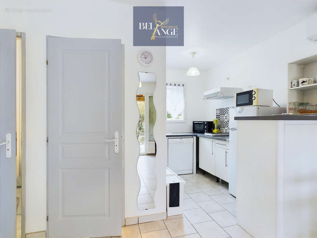 Maison à SAINT-ALBAN-AURIOLLES