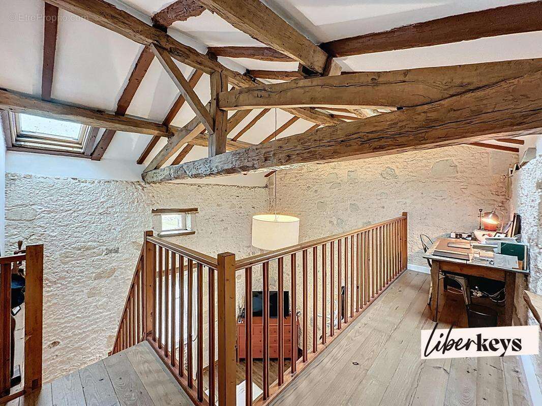 Maison à SAINT-PRIVAT-DES-PRES