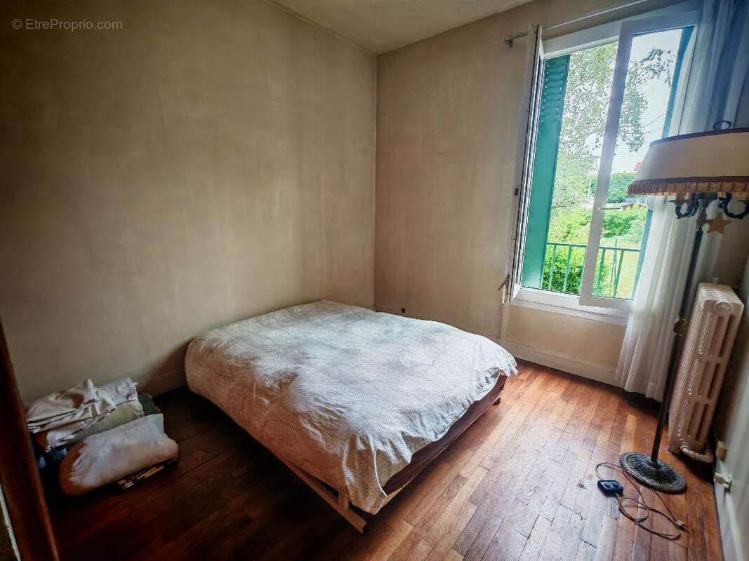 Maison à SARTROUVILLE