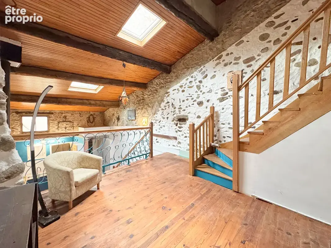Vinca : maison de ville 3 pièces - 87 m²  pierres apparentes et cachet de l'ancien !! - photo 11