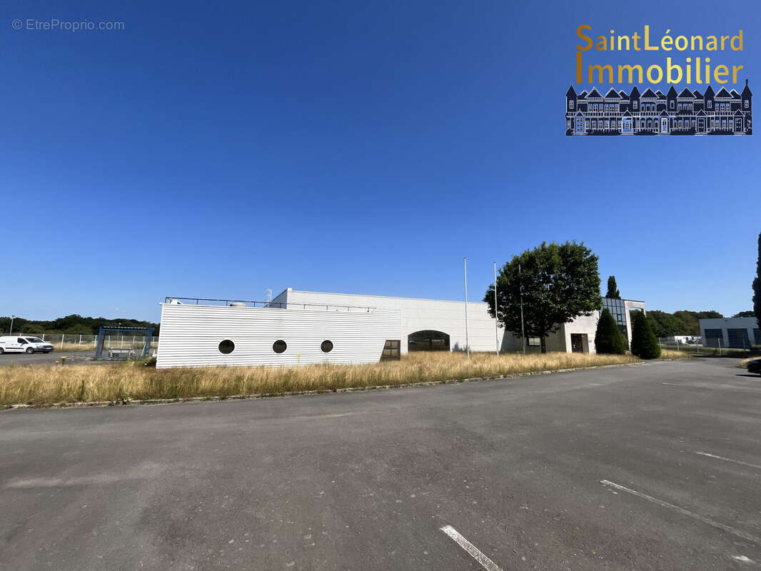 Commerce à MINIAC-MORVAN