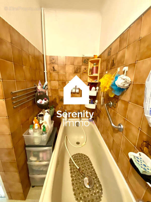 Appartement à SEPTEMES-LES-VALLONS