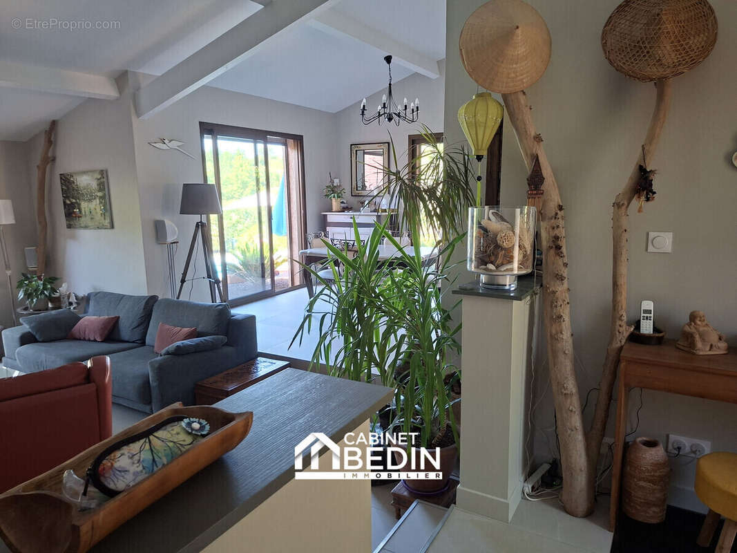 Maison 162 m² à Dremil-Lafage  - photo 7