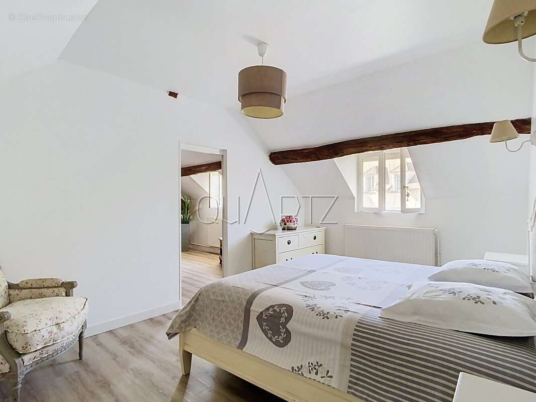 Maison 517 m² à Anet  - photo 13