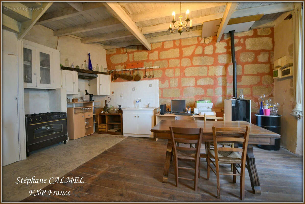 Maison à LAUZUN