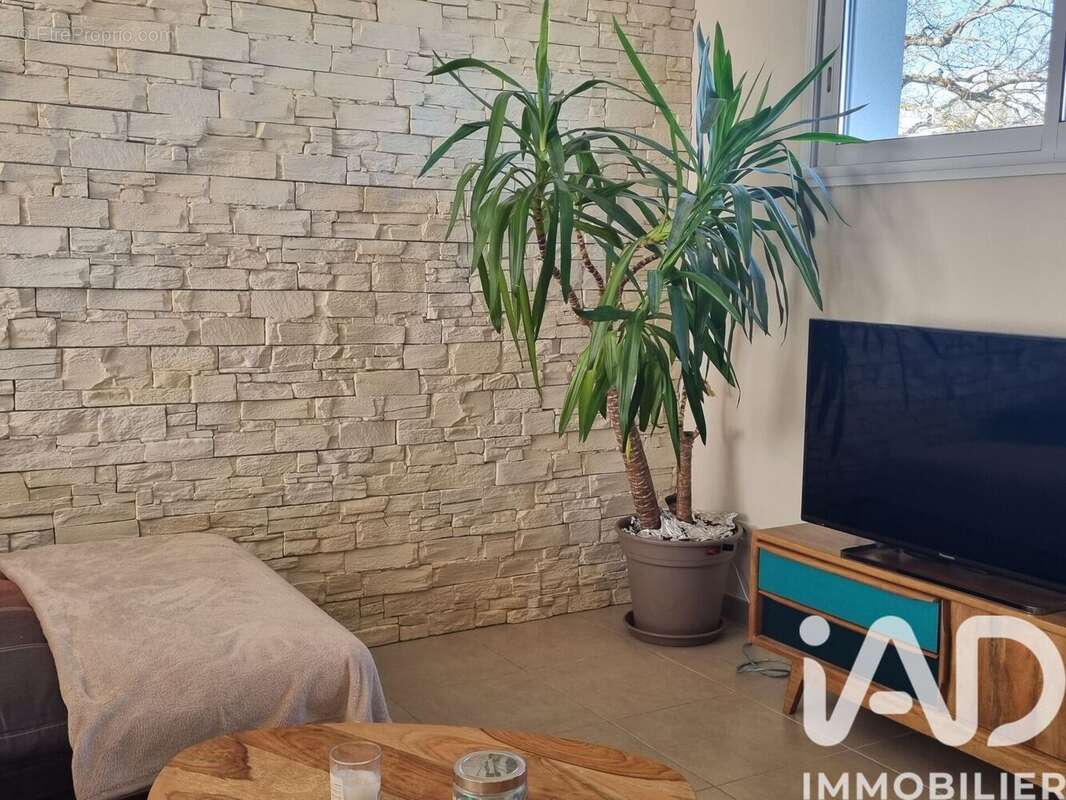 Maison 117 m² à Champ-Sur-Layon  - photo 3