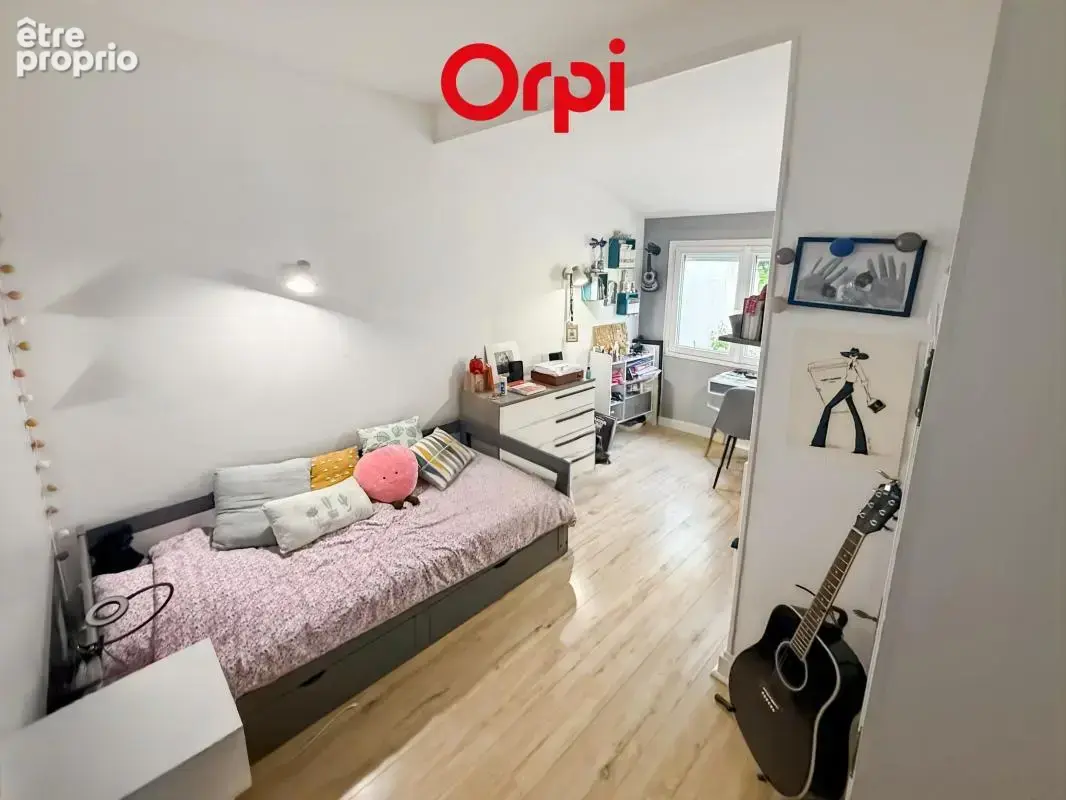Maison lumineuse avec vie de plain-pied, suite parentale et double garage - photo 5