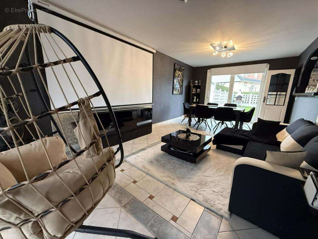 Maison à ESCAUDOEUVRES