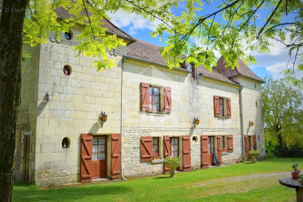 Maison à INGRANDES