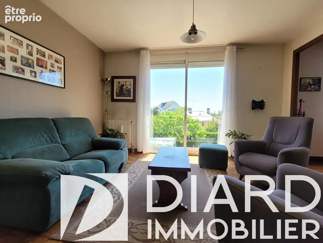 Sous compromis ! Nouveauté en exclusivité Cabinet Diard Immobilier ! Jolie maison T3 plein centre-ville - photo 2