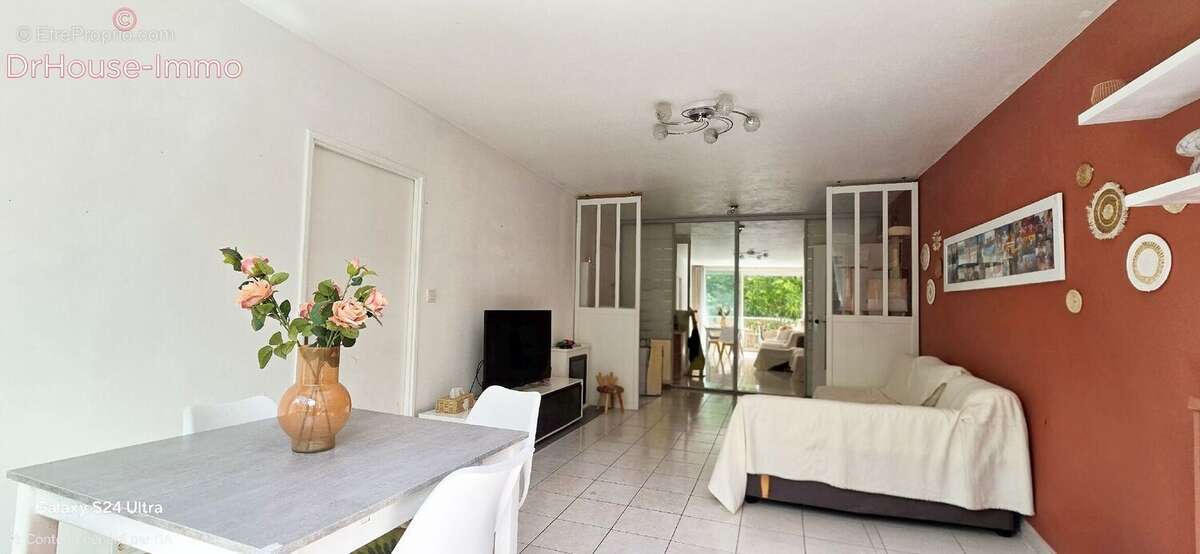 Appartement à SAINT-ETIENNE