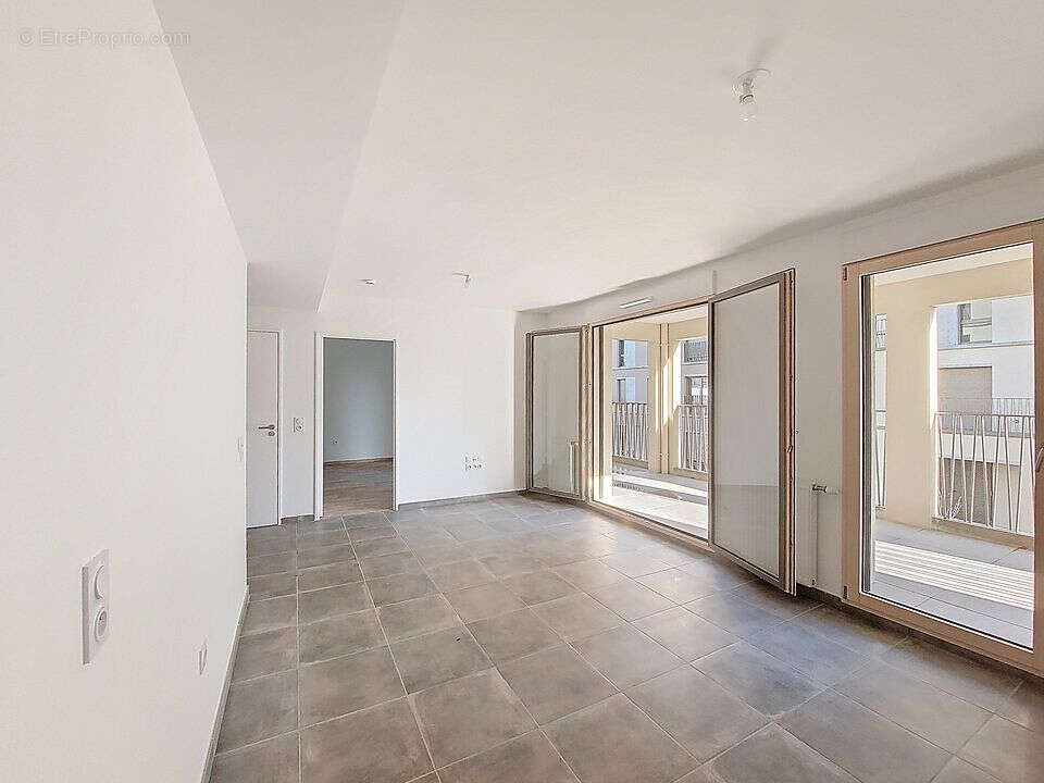 Appartement à RILLIEUX-LA-PAPE