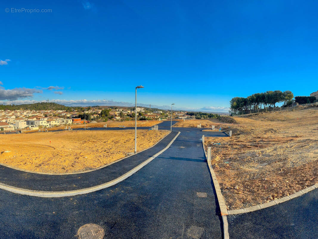 Terrain à NARBONNE