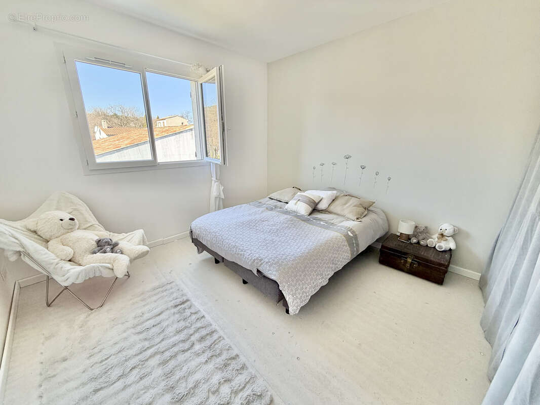 Maison à FORCALQUIER