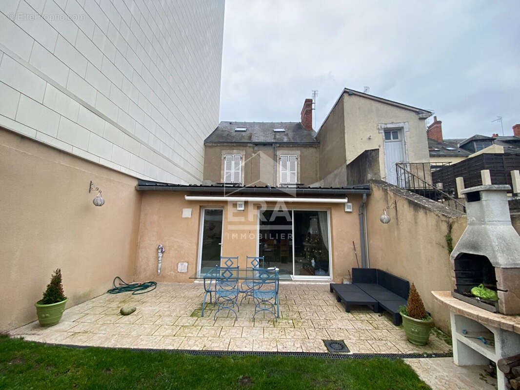 Maison à CHATEAUROUX