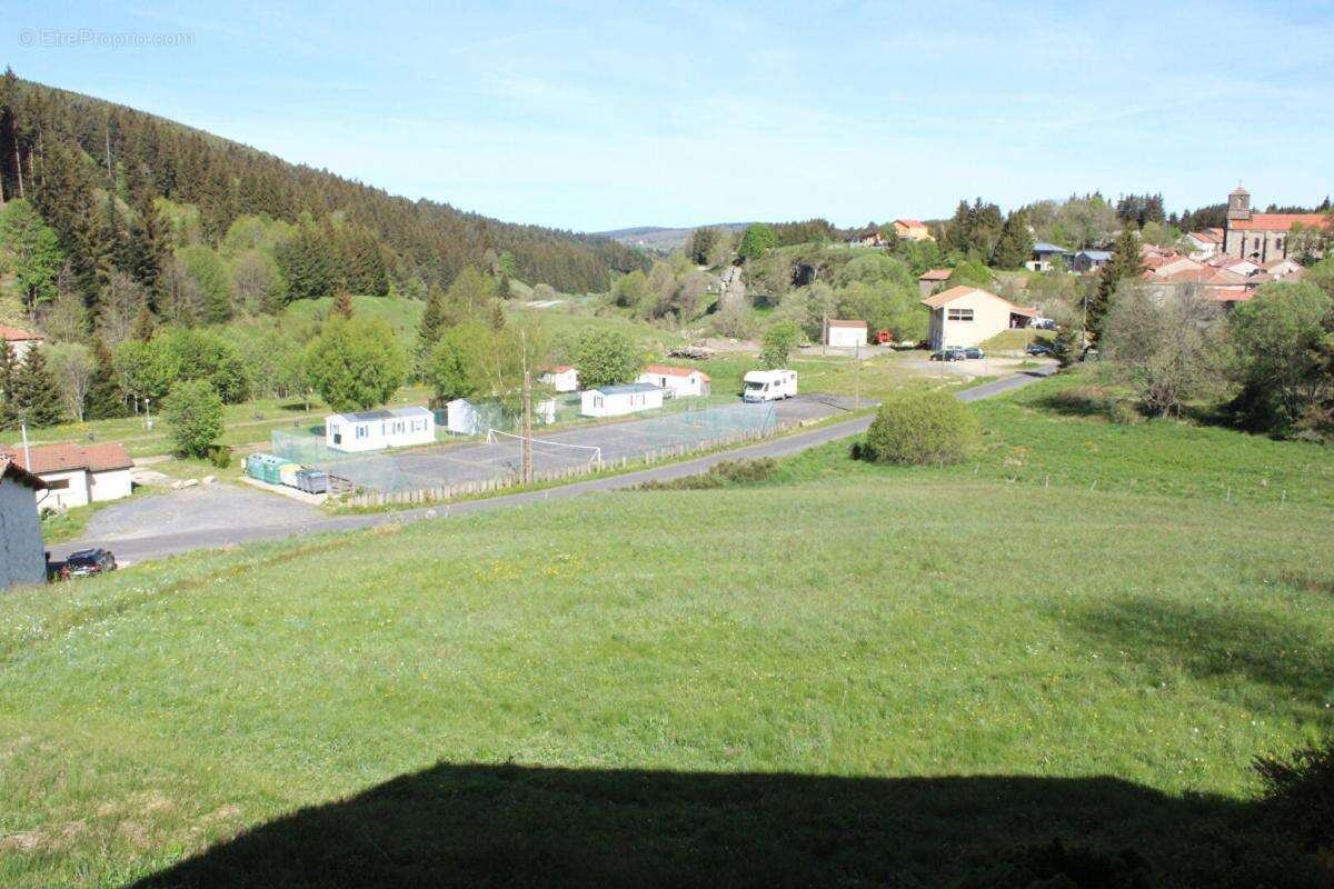 Exclusivité Maison avec deux habitations de 166 m2 sur une parcelle de 5400 m² - photo 2