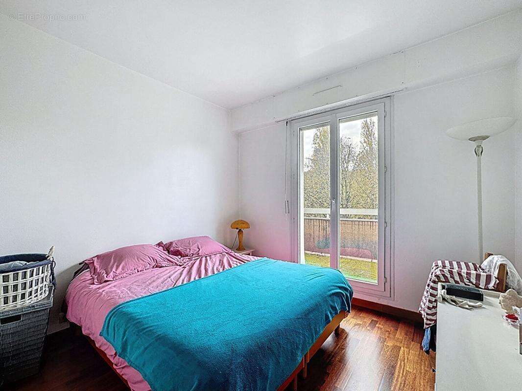 Appartement à BIEVRES